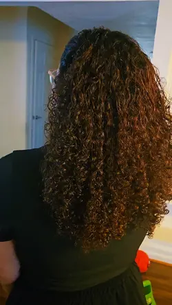 Curly hair essential