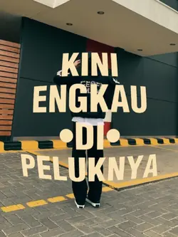 Engkau Di Peluknya