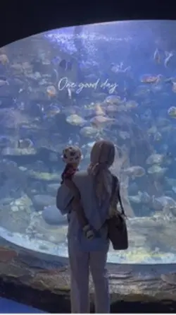 Aquarium date