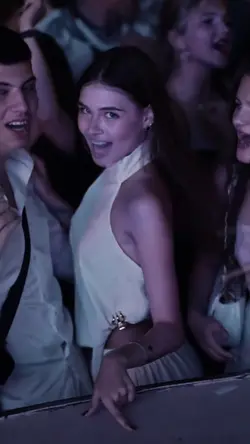 party slowmotion