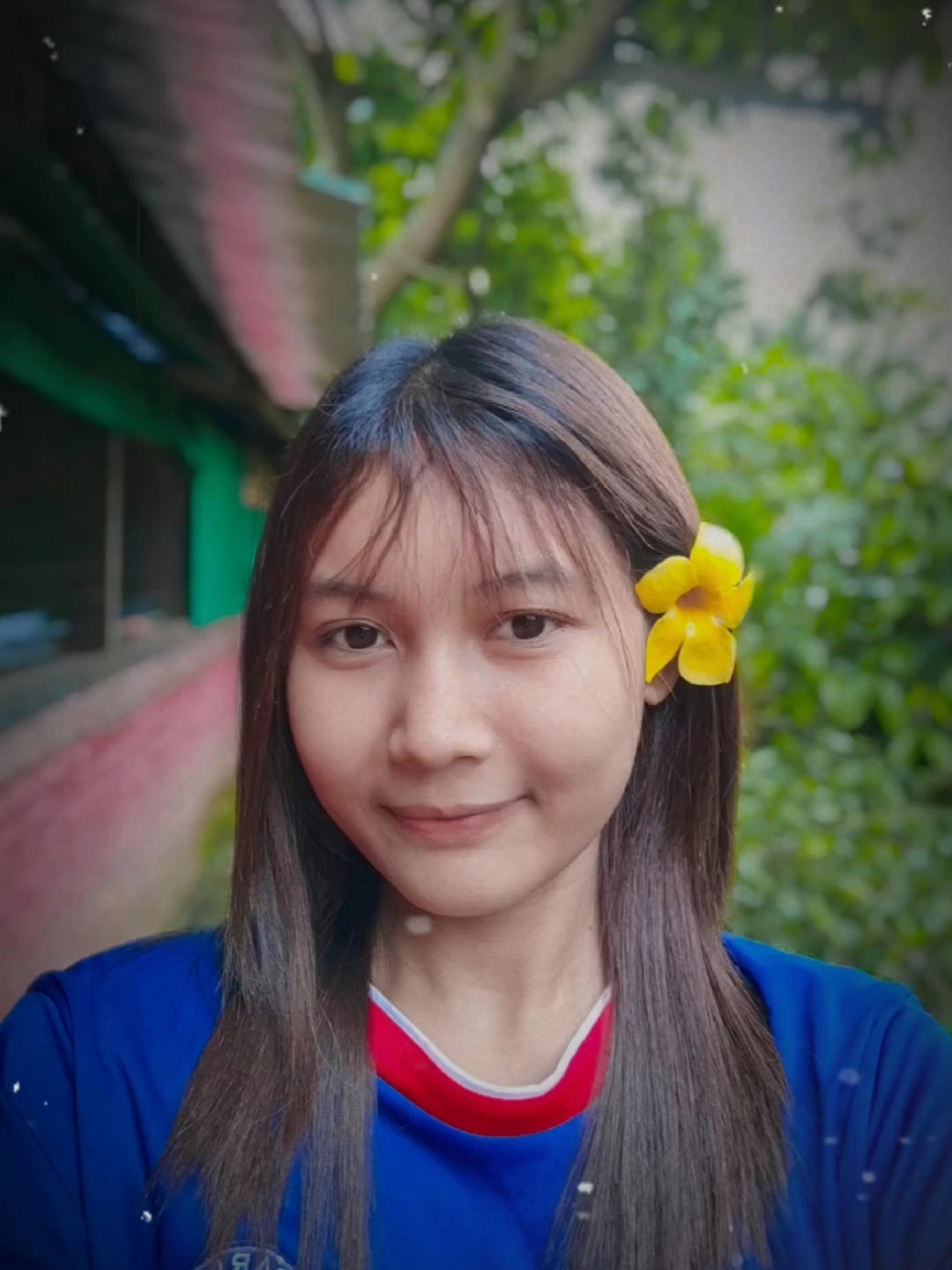 သူရဲ့အပြုံးလေး
