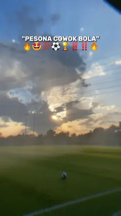 pesona cowok bola