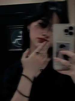 BLUR AESTHETIC