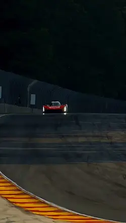 Racing car