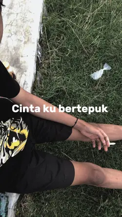 cinta ku bertepuk 