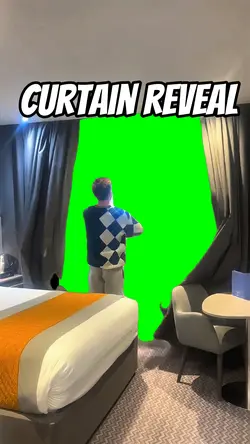 Curtain reveal