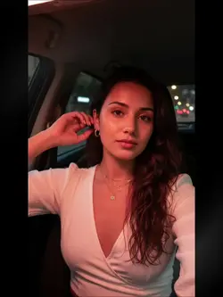 Rewind & Reveal — Playful Profile Clip