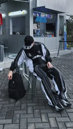 Diantara kau dana