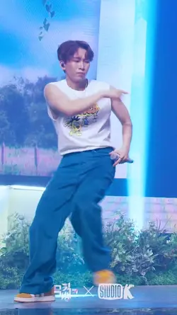 분명 논란한 명 더 있었는데..?