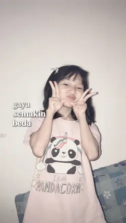 gaya semakin beda 