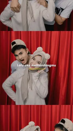 2 Foto Berjalan