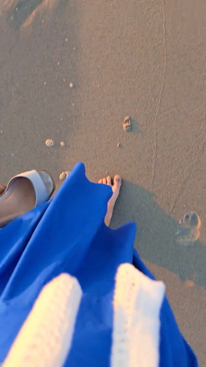 3 clips