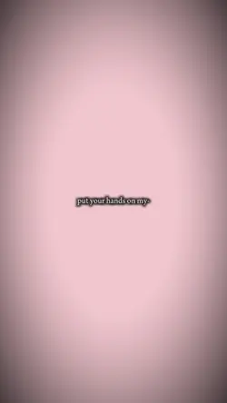 On my shoulder ✨😻