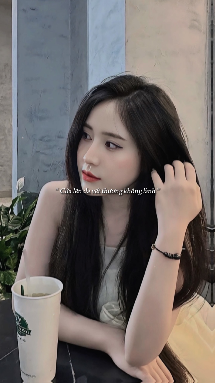 Cạn Tình Như Thế