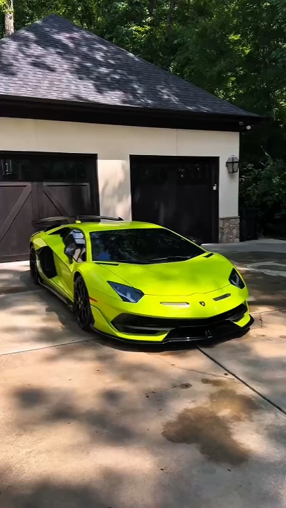 cinimatic car