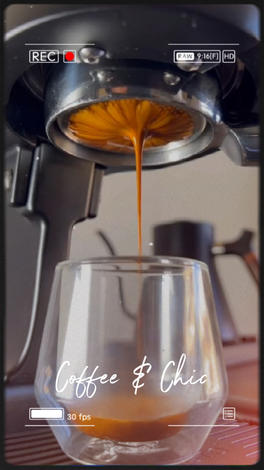 5. Kape at Chic