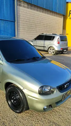 NAVE LINDA
