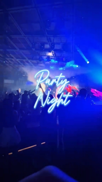 PARTY NIGHT