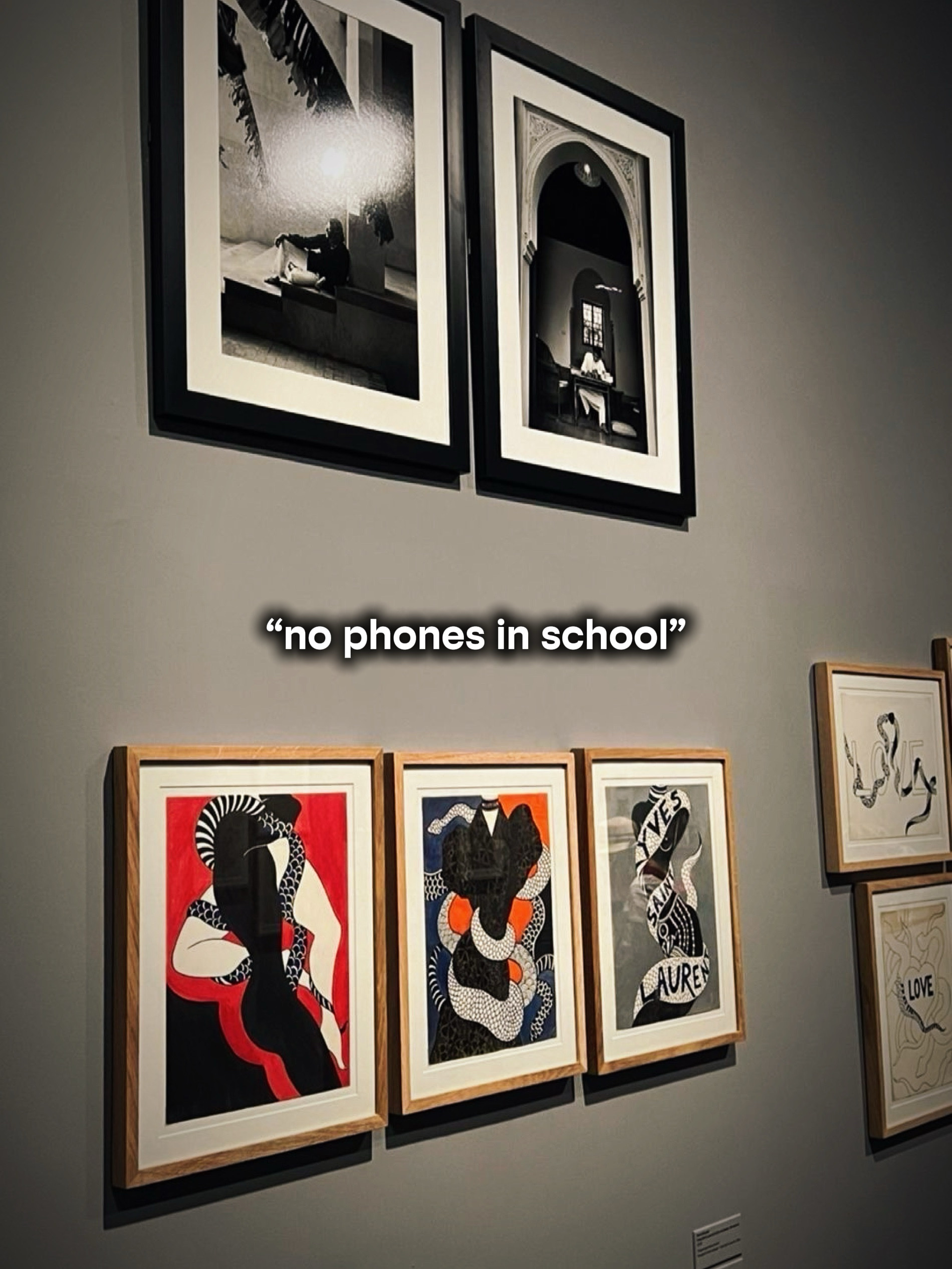 No phone in school