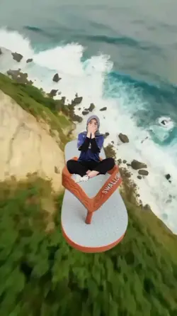 Naik Sandal Terbang