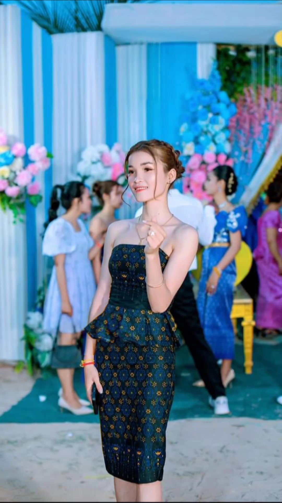 អត់លក់ទេ