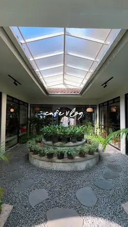 cafe vlog
