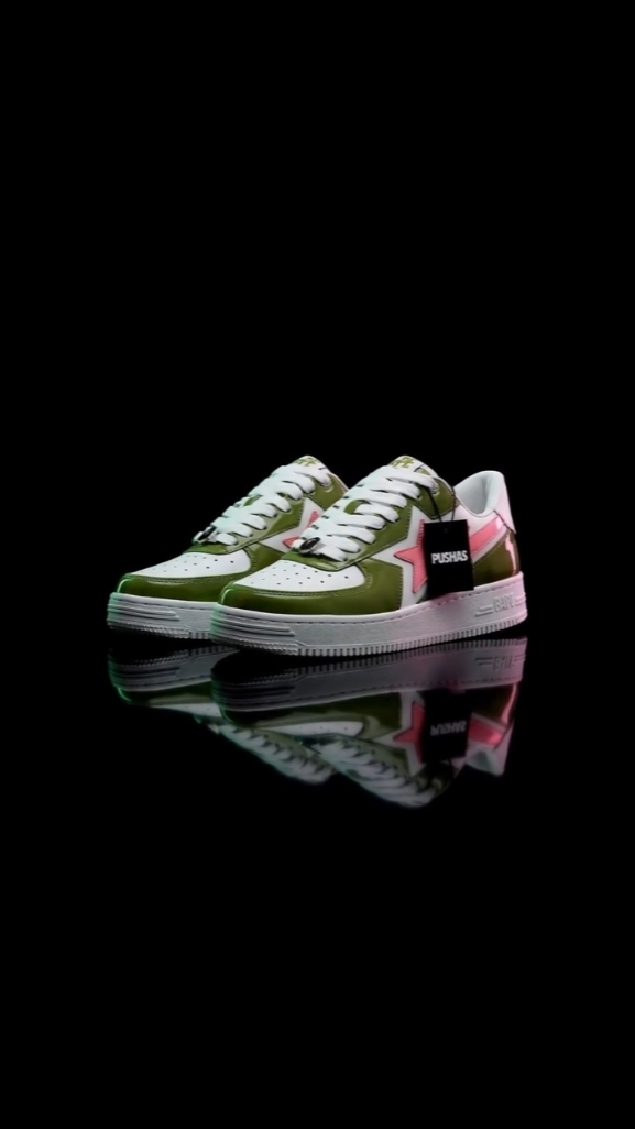 Sepatu Sneakers Baru 