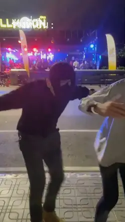 โยกหัวหลุด