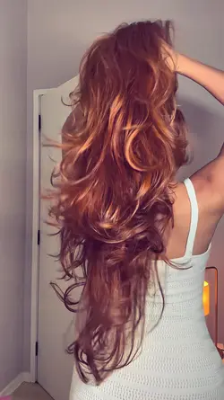 Feminina