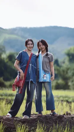 ต้าแอ้เหน่ เหย่อแอ้เหม่อ