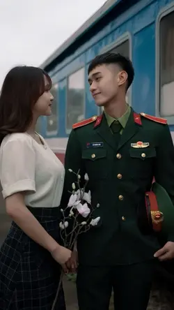 Mẫu bộ đội 2 ảnh