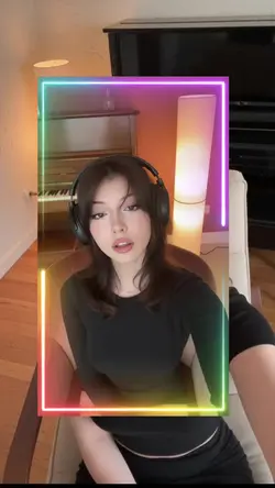 In quell’attimo volevo solo fermare il tempo accanto a te