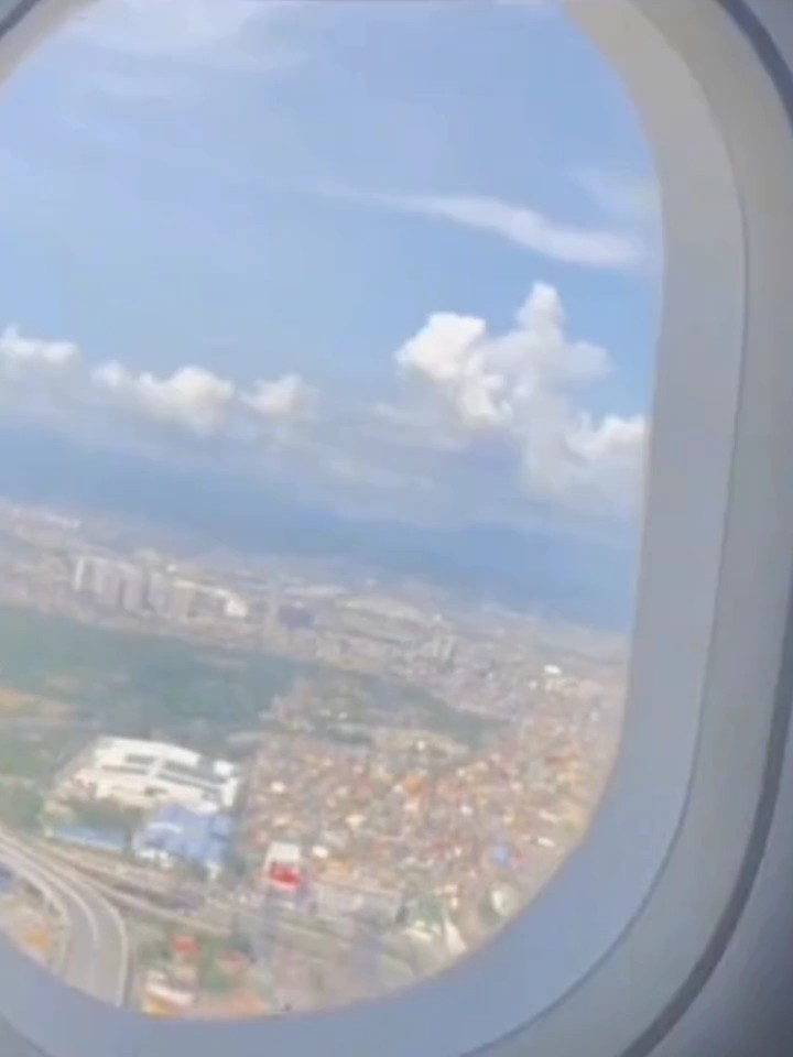 Travel in Plane