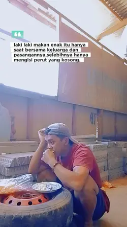 laki laki makan enak