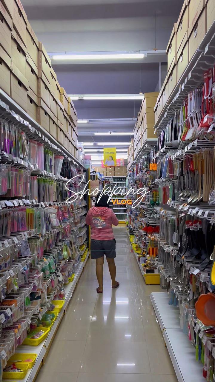 Shopping vlog