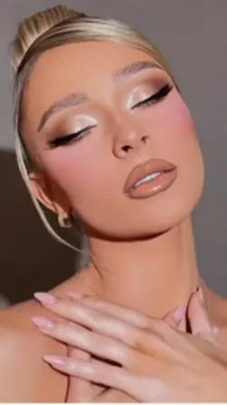 Beauty | makeup