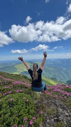 Mountains vibe.