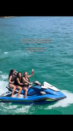 Elas tem um grupo