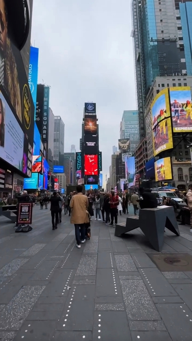 City vlog vibes
