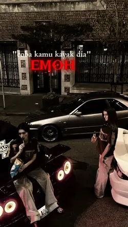 coba kamu kaya dia