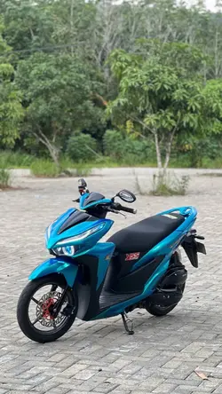 cinta tiga segi
