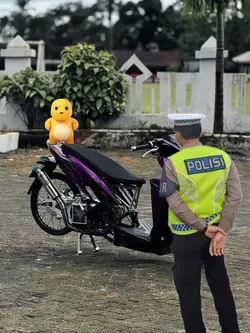 di hadang polisi 