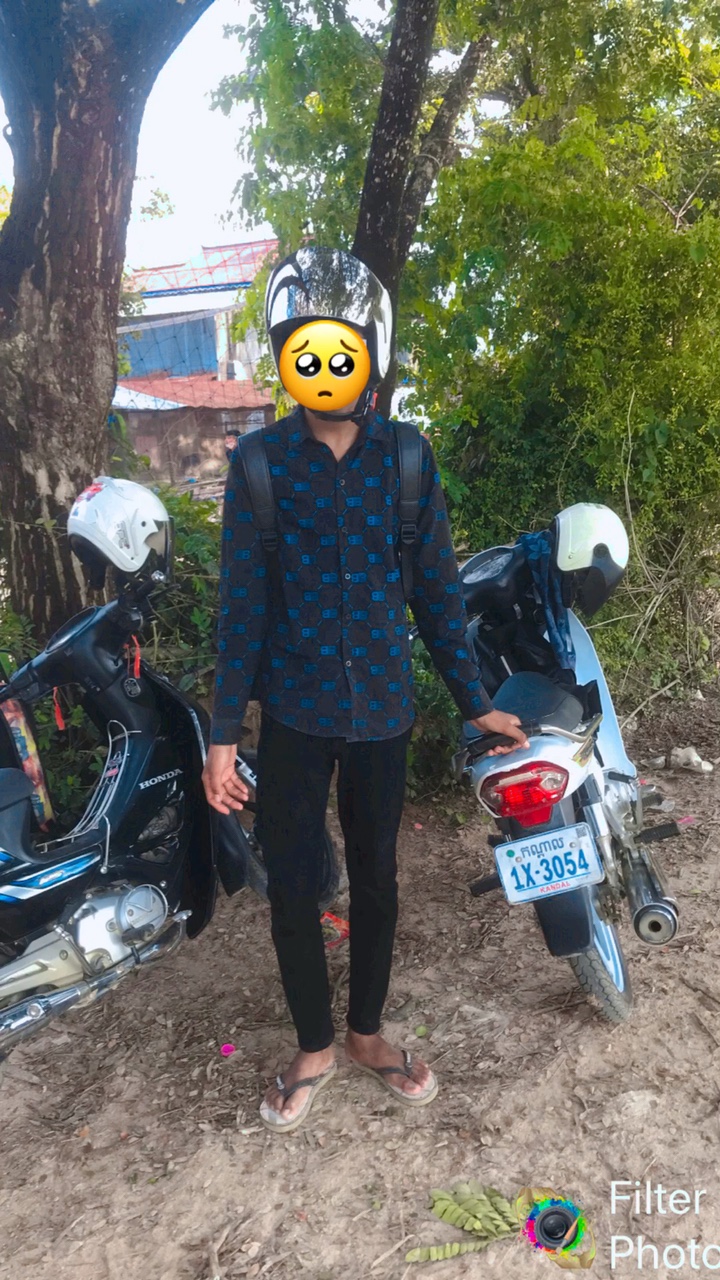 គ្រាន់តែអូនញញឹម💖