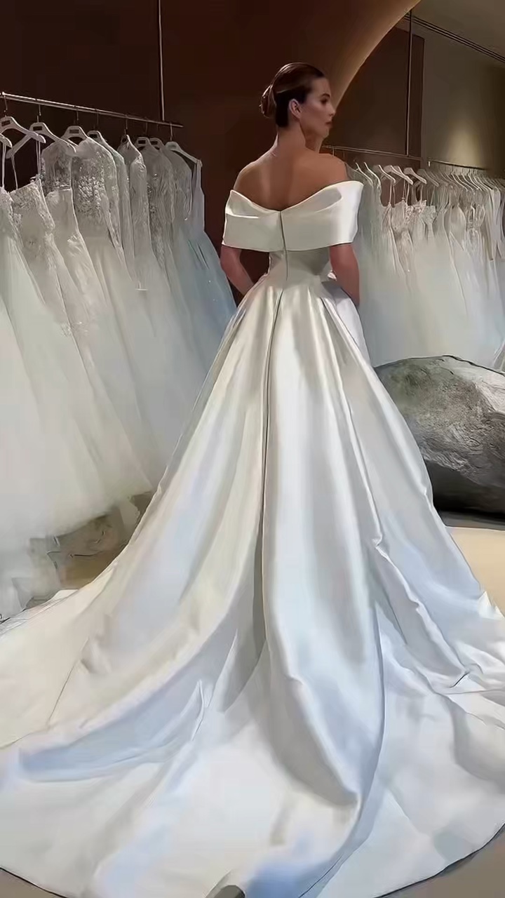 Wedding clothes 
