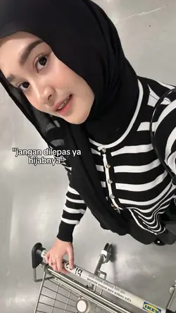 jgn dilepas ya hijab