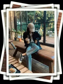 8 Photos Transition