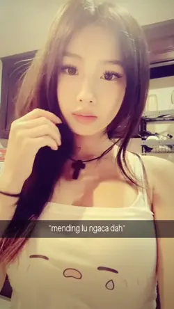 mending ngaca deh