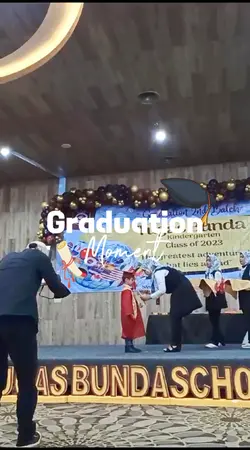 Graduation moment
