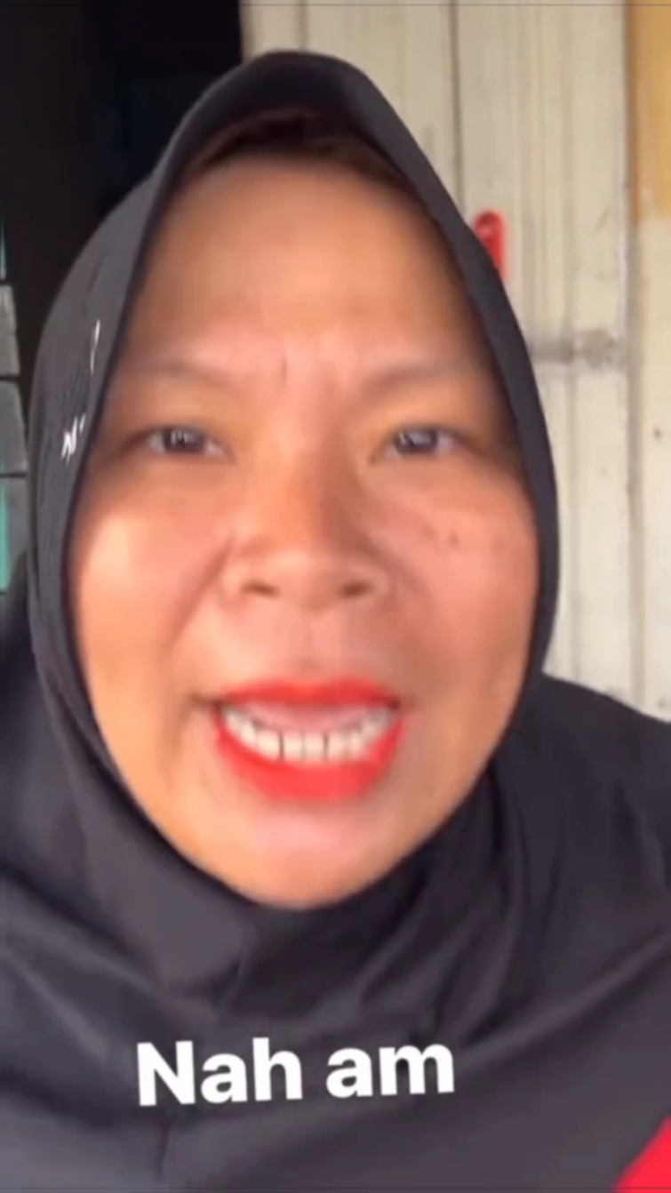 jj acil ketawa