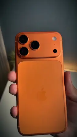 IPHONE 17 🧡